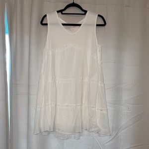 Pink Lilly size medium white dress